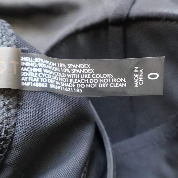 Torrid High-Neck Criss-Cross Back Swim Top Size 0 Black Floral Graphic - Picture 5 of 7